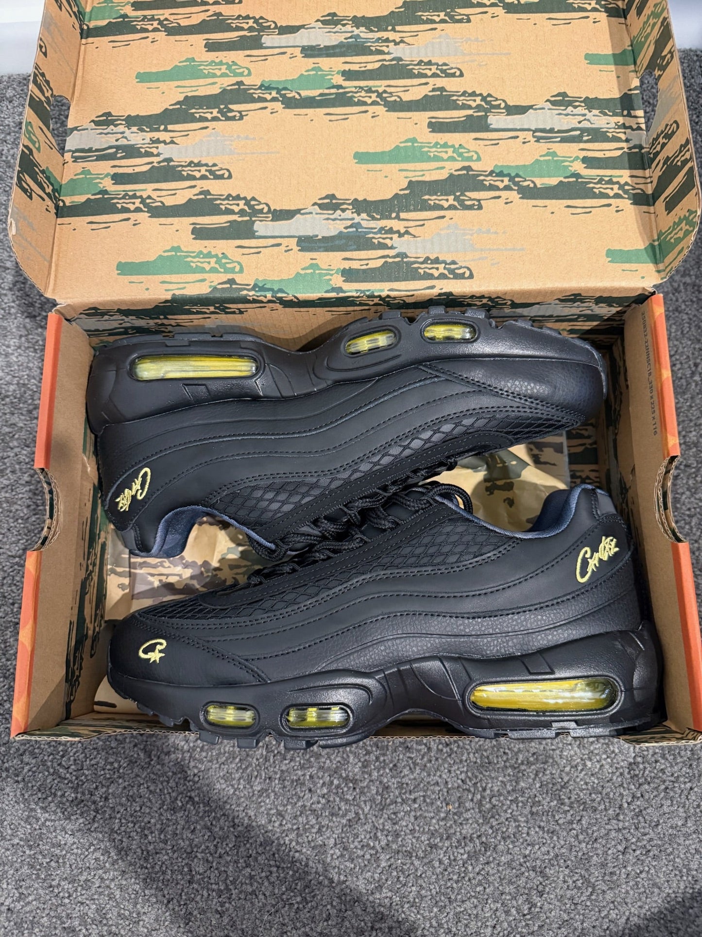 AM95 x Corteiz - Honey Black