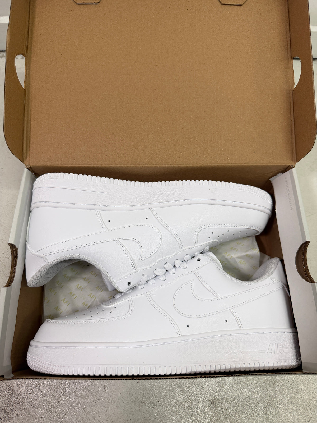 AF1 - White