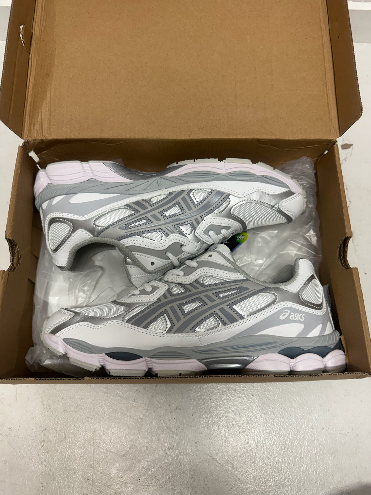Gel NYC - White Oyster Grey