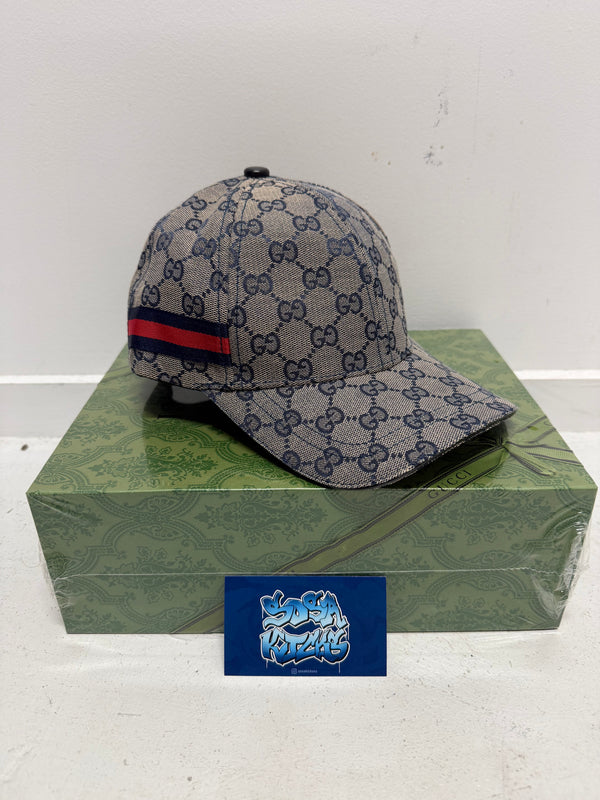 GC Plain Hat - Grey