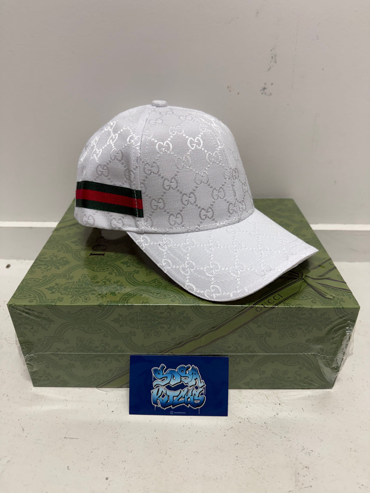 GC Plain Hat - White