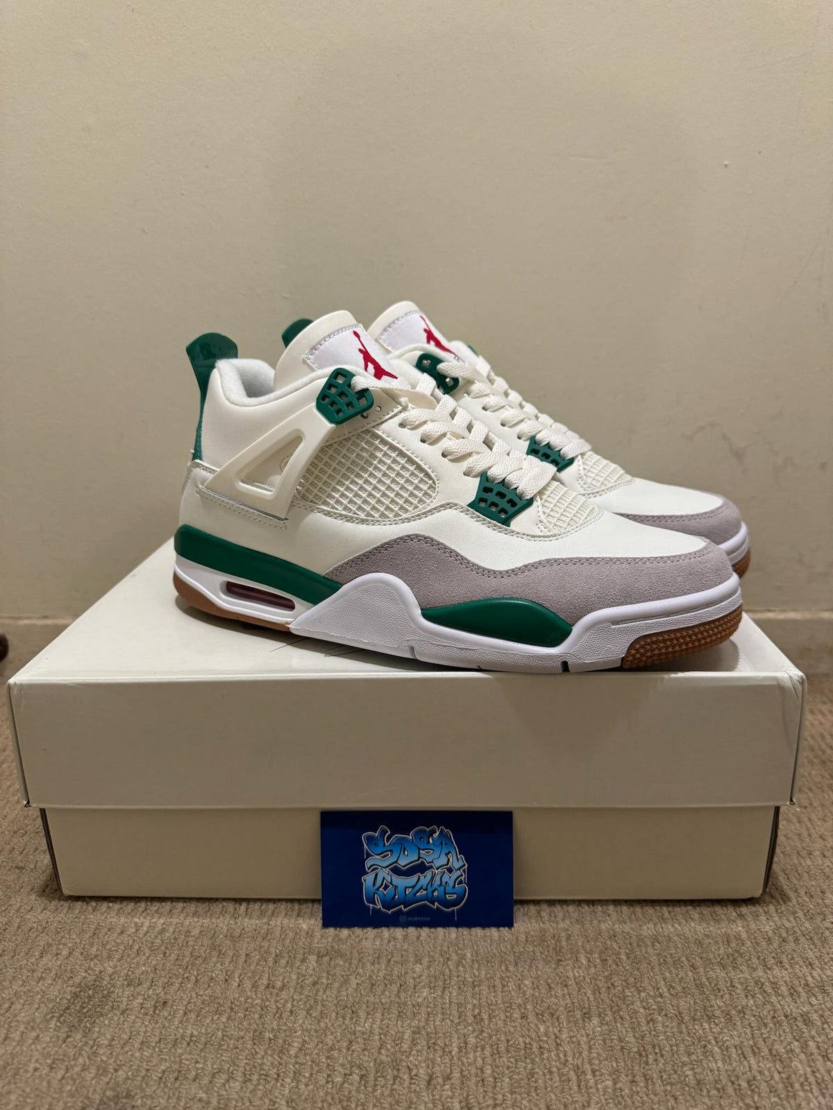 J4 - SB Pine Green