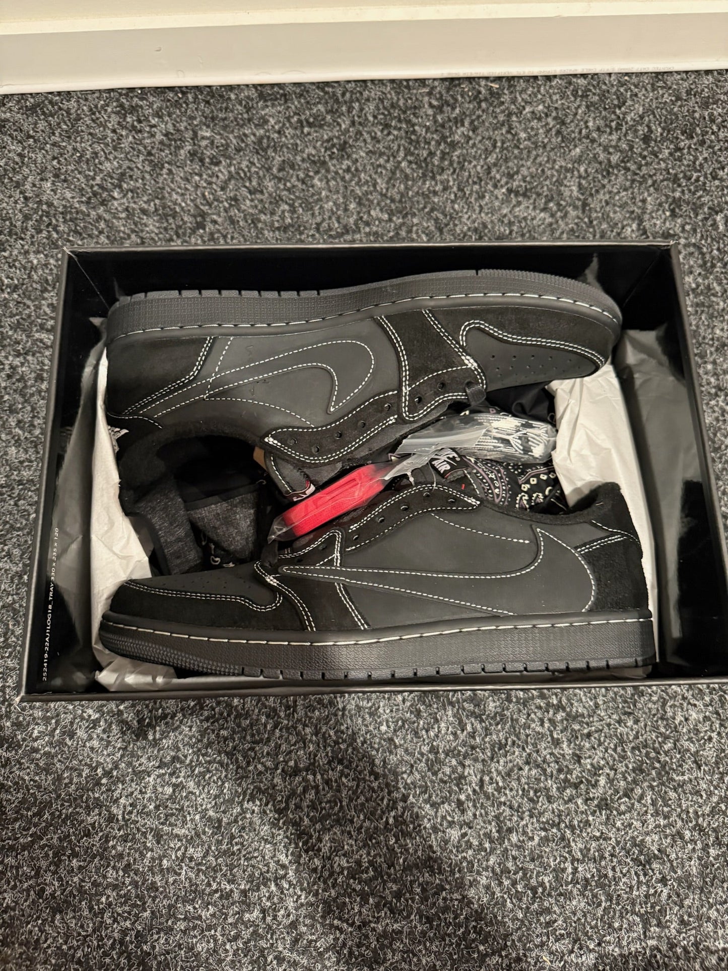 J1 Low x Travis Scott - Black Phantom