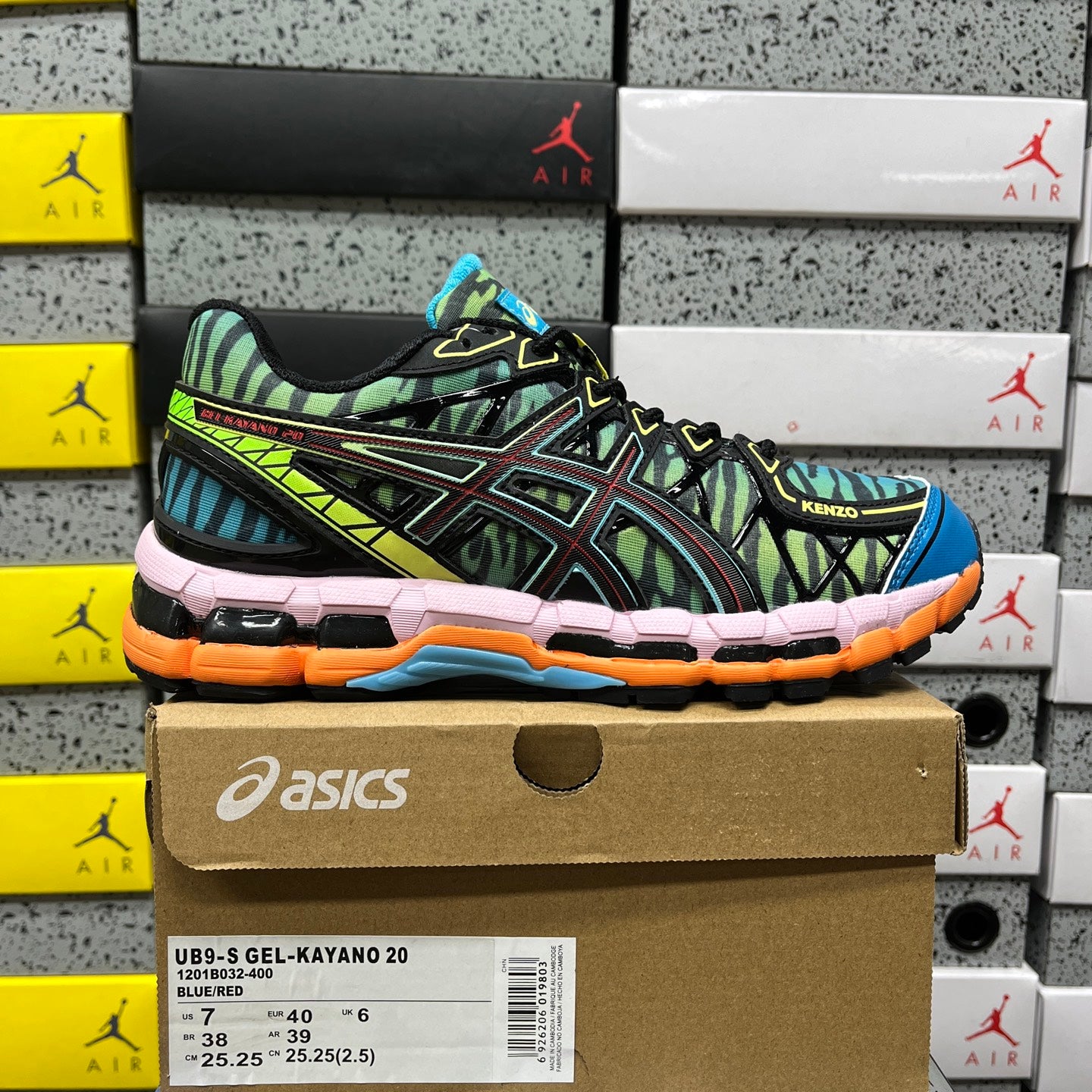 GEL KAYANO 20