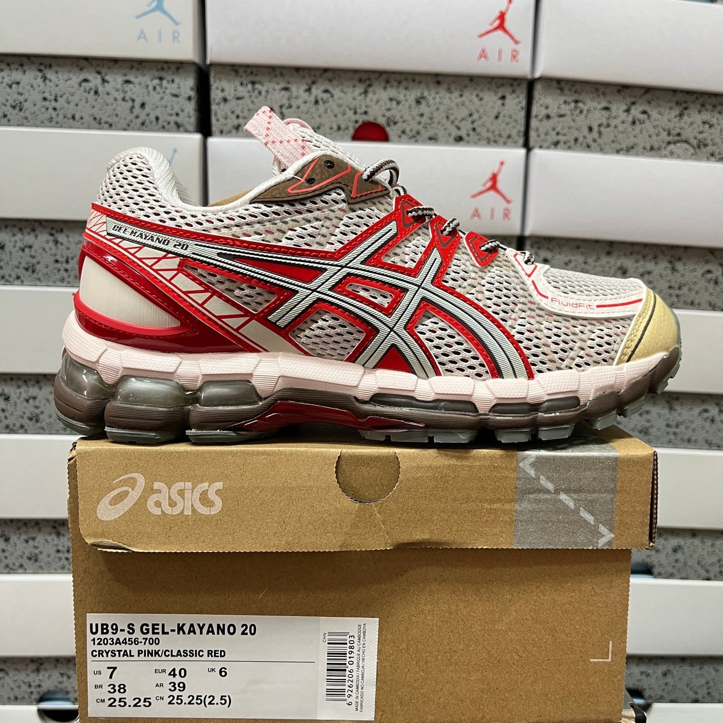 GEL KAYANO 20