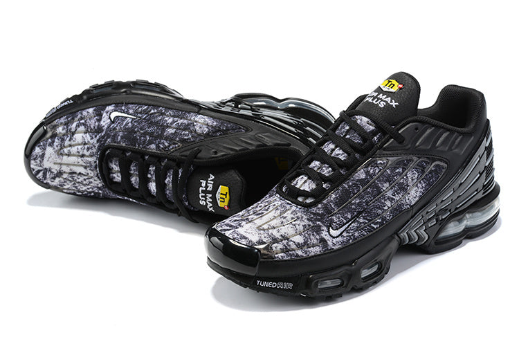 AIR MAX PLUS TN3 2