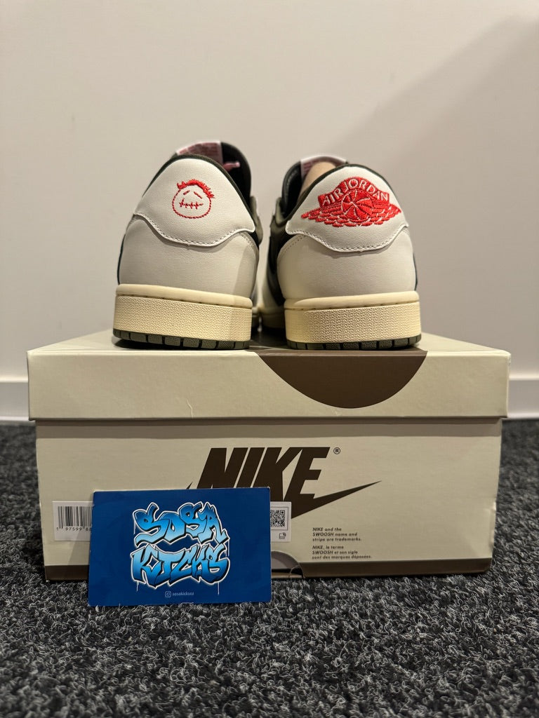 J1 Low x Travis Scott - Medium Olive