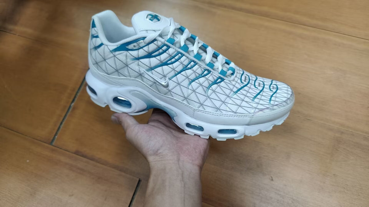 AIR MAX PLUS TN 4