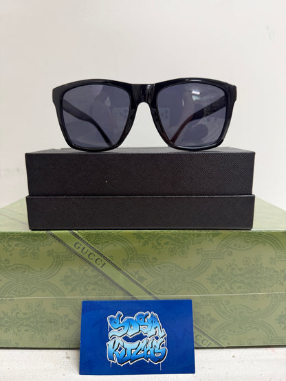GC Glasses - Black Stripe