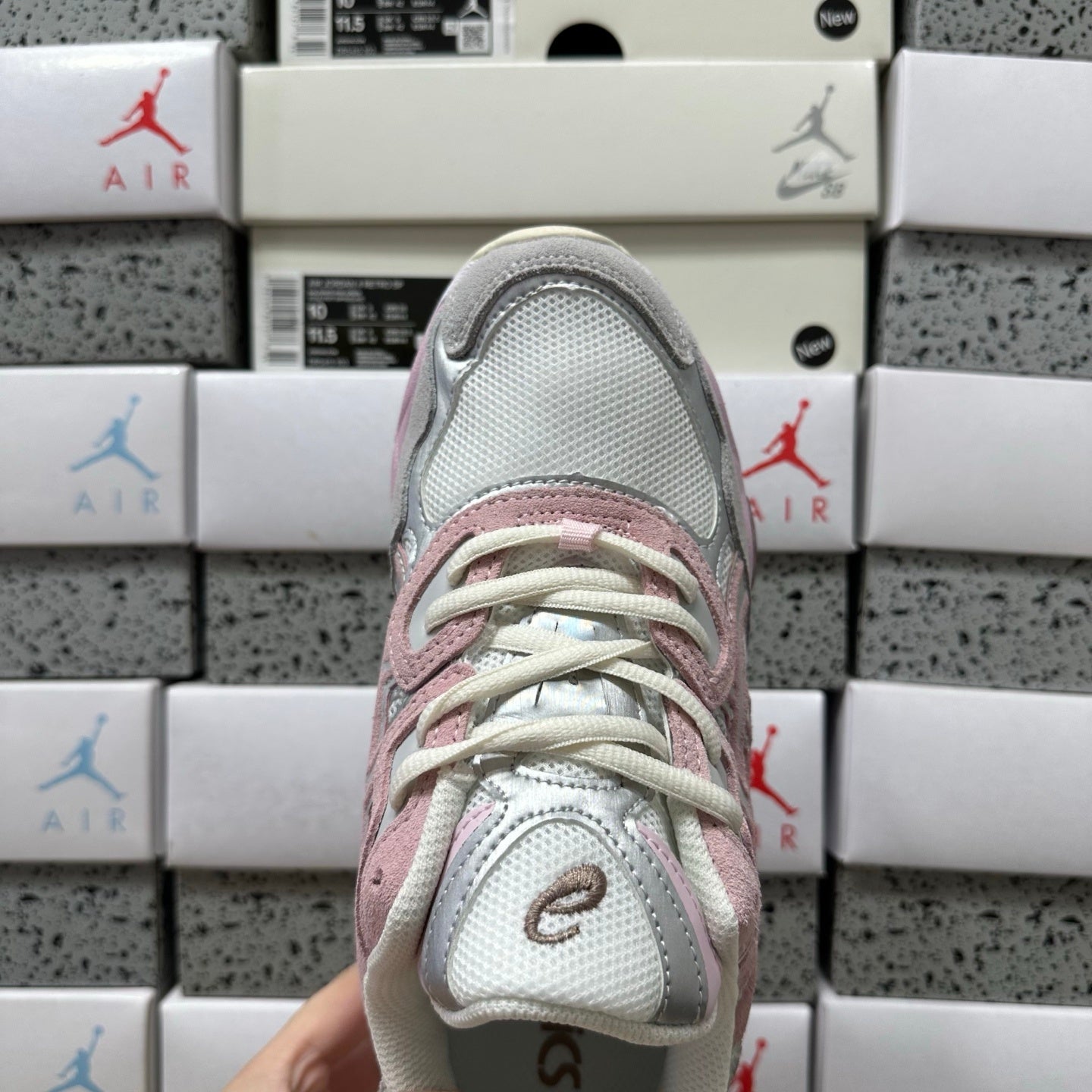 Gel NYC - Concrete Rose