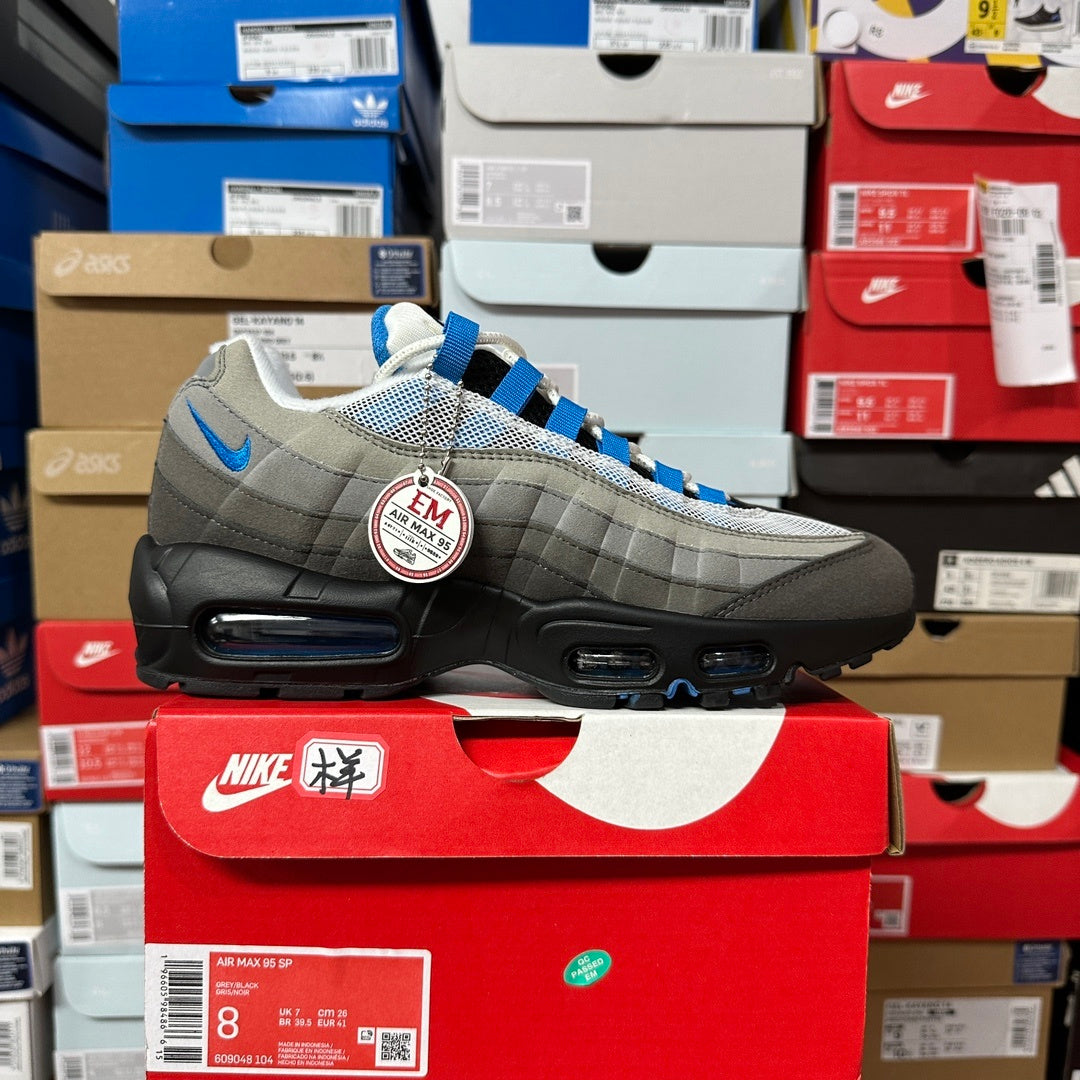 AM95