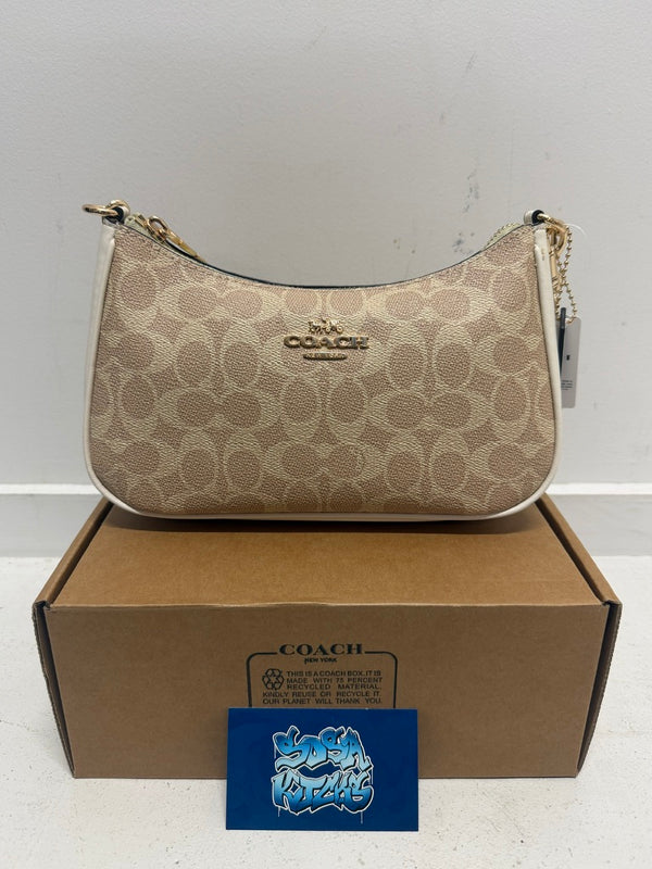 Coach Bag - Beige