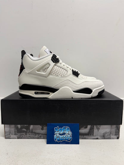 J4 - Flight Club