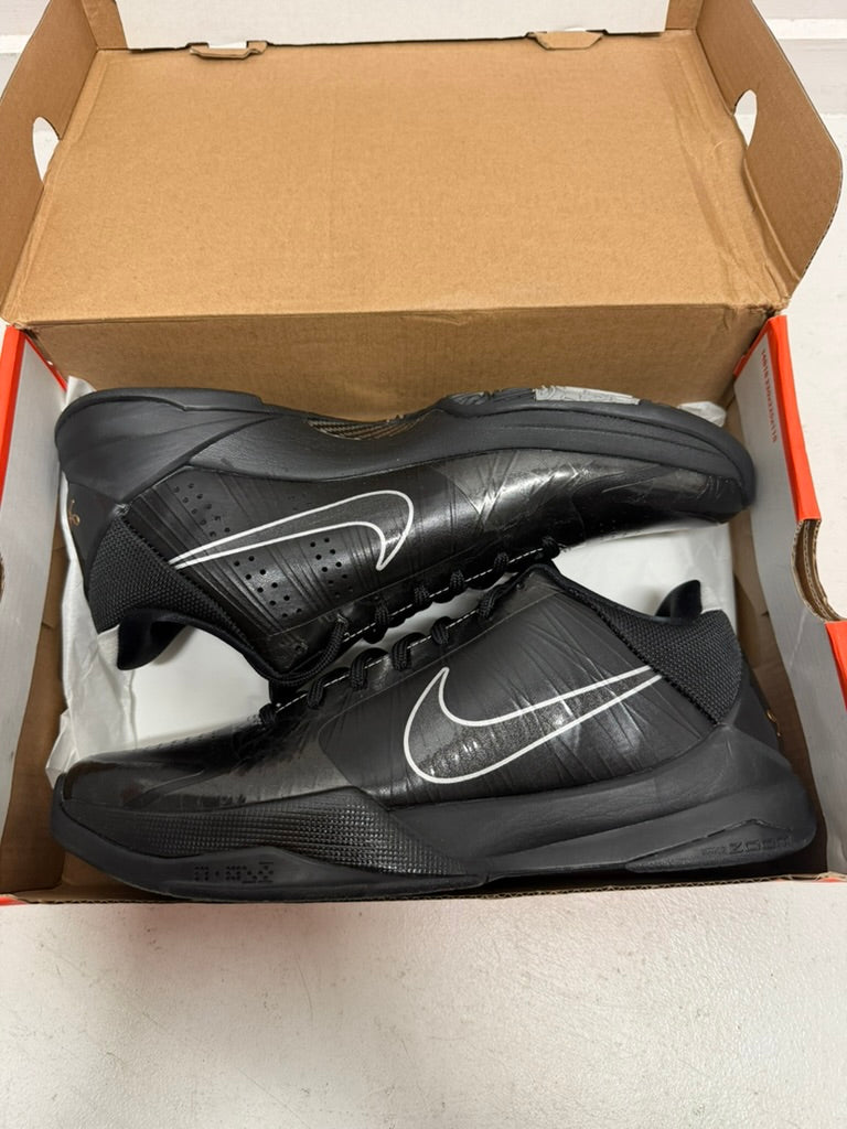 KB5 - PJ Tucker Black Out