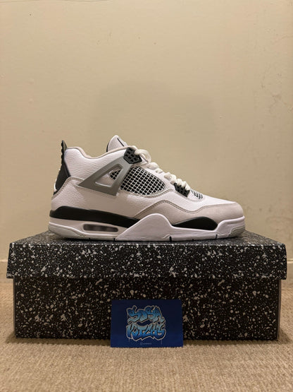 J4 - Military Black