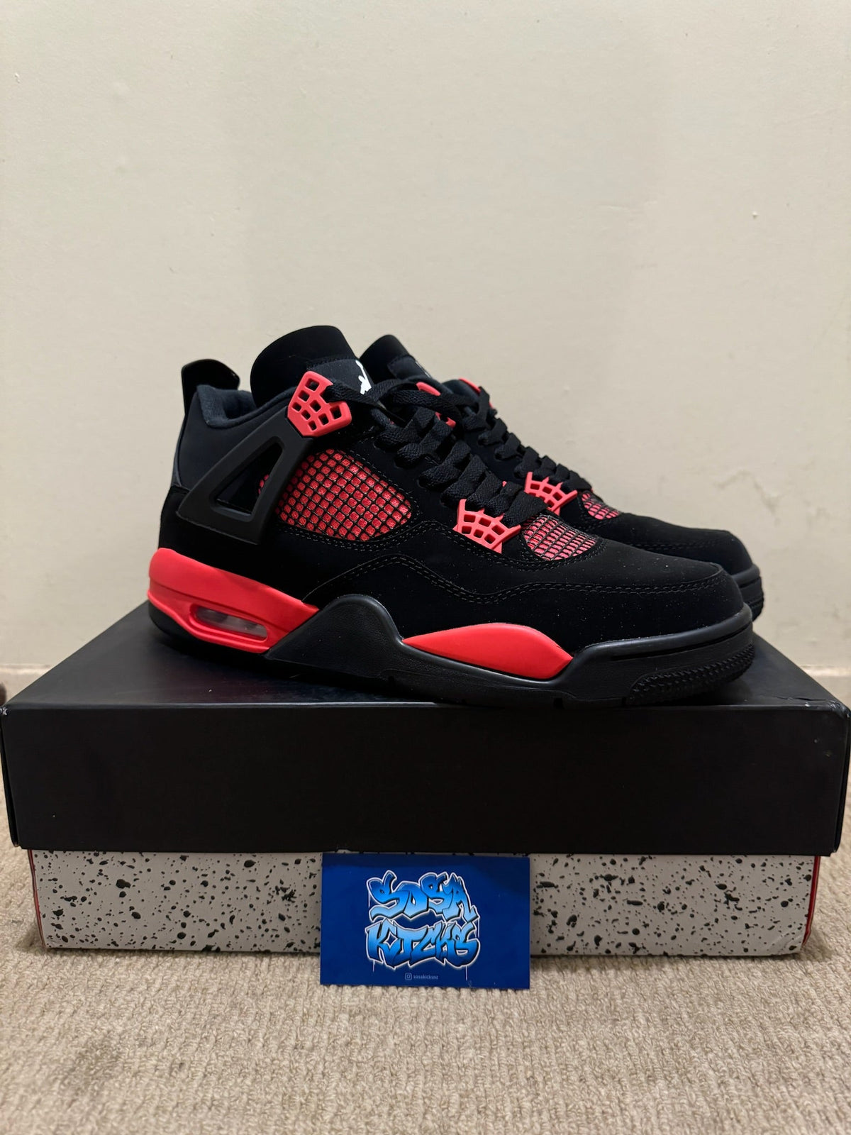 J4 - Red Thunder
