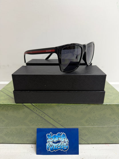GC Glasses - Black Stripe