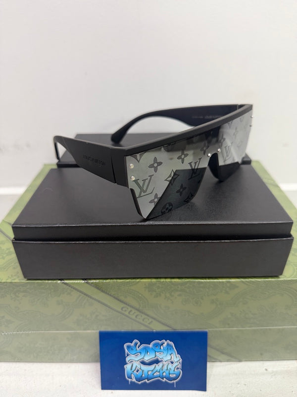 Loowee Glasses - Mono Black Shade