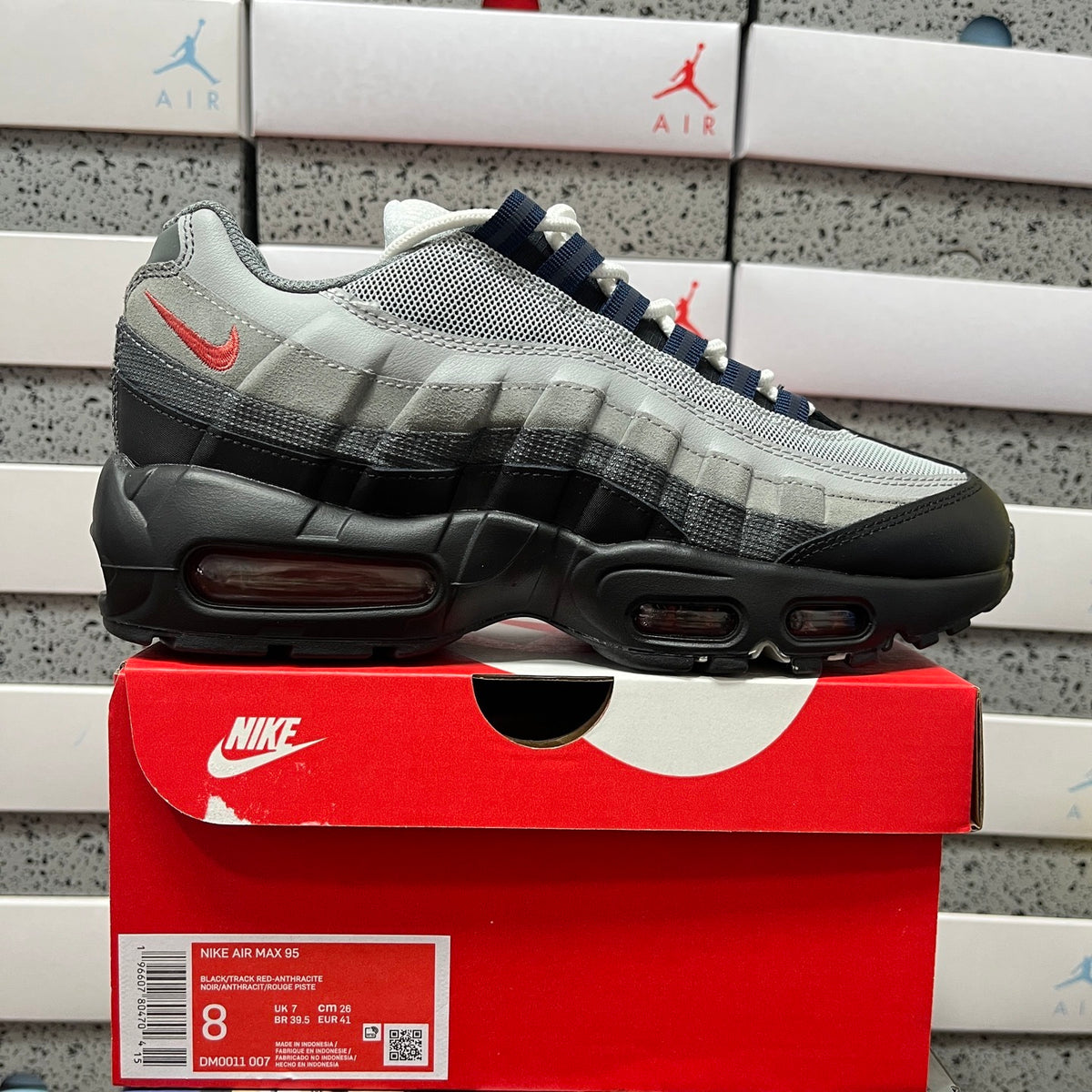 AM95