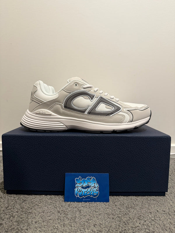 B30 - White