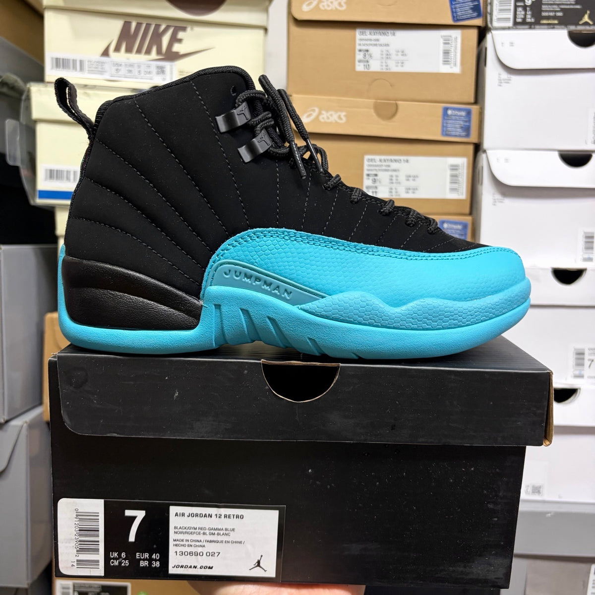 J12