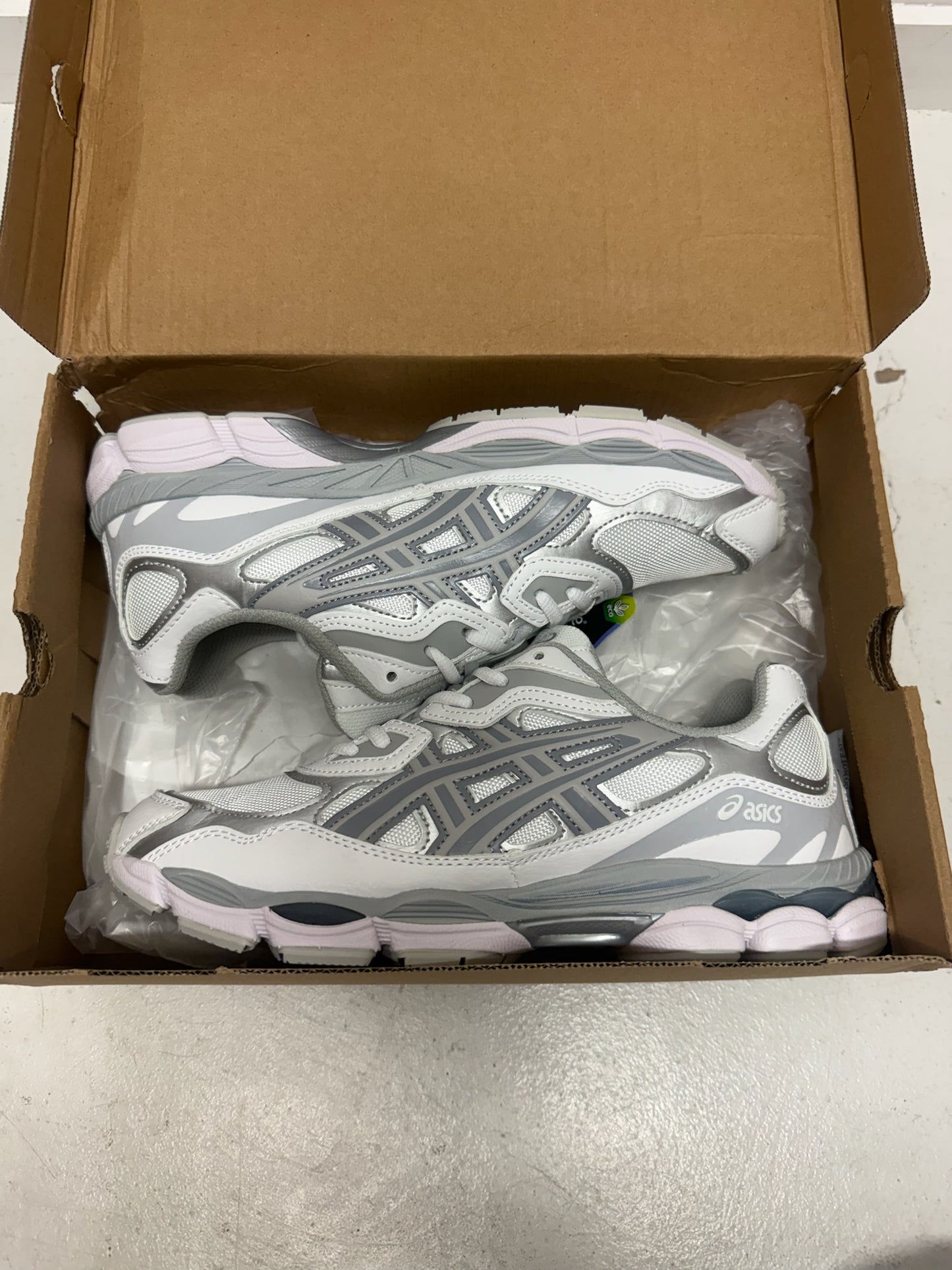 Gel NYC - White Oyster Grey
