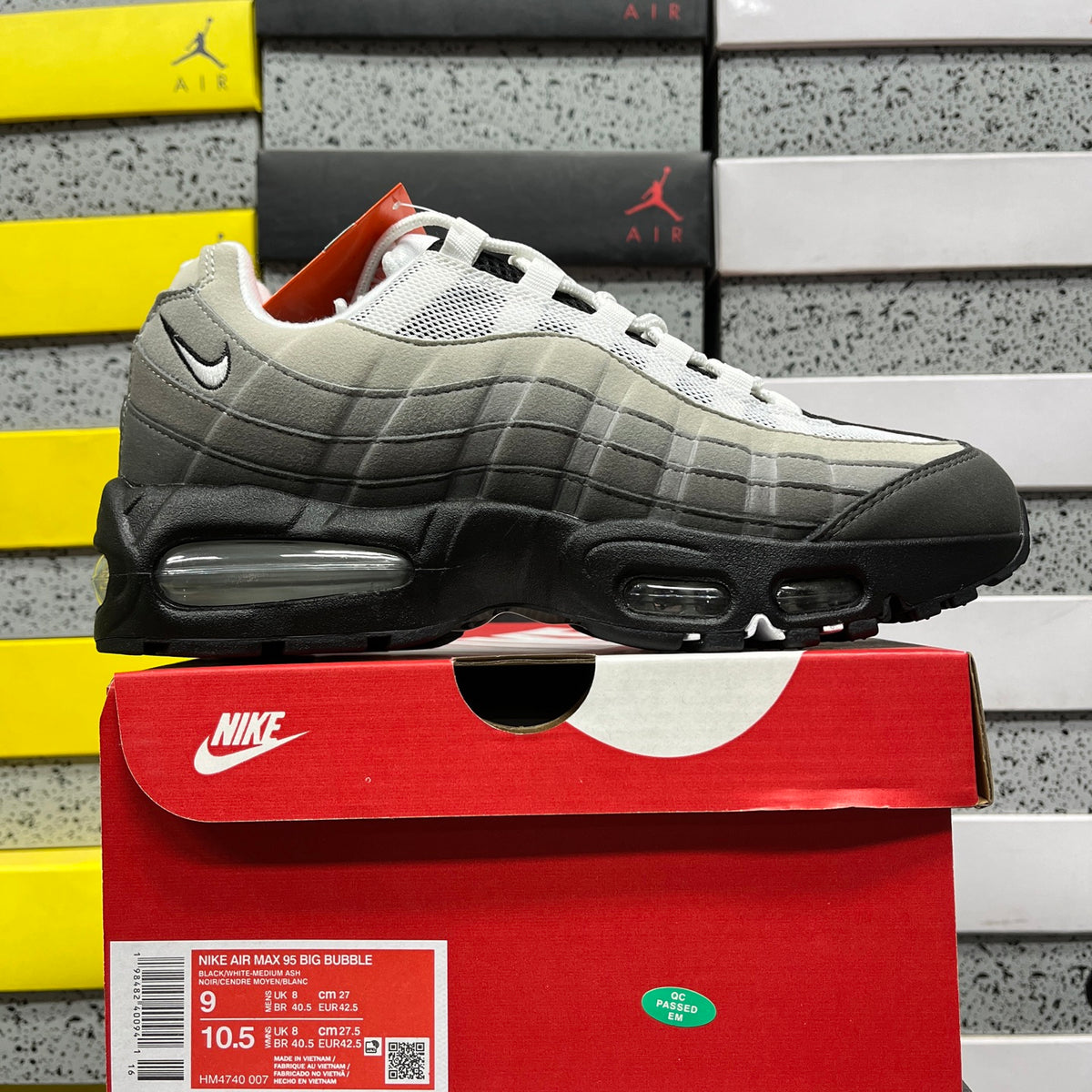 AM95