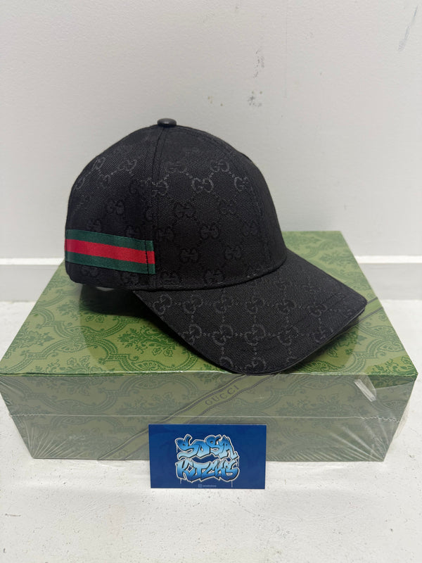GC Plain Hat - Black