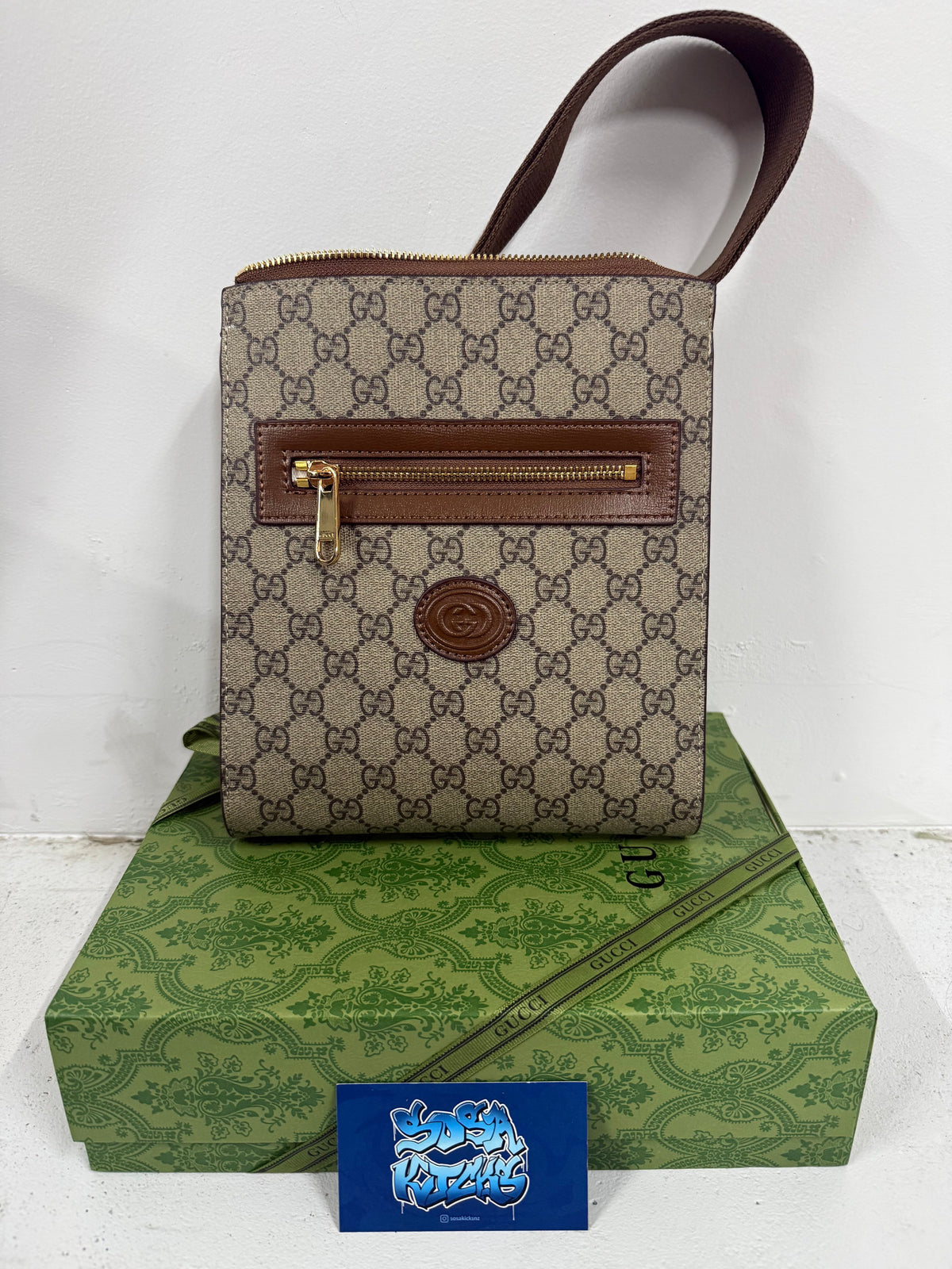 GC Messenger Bag - Brown
