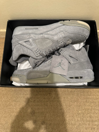 J4 - Kaws Grey