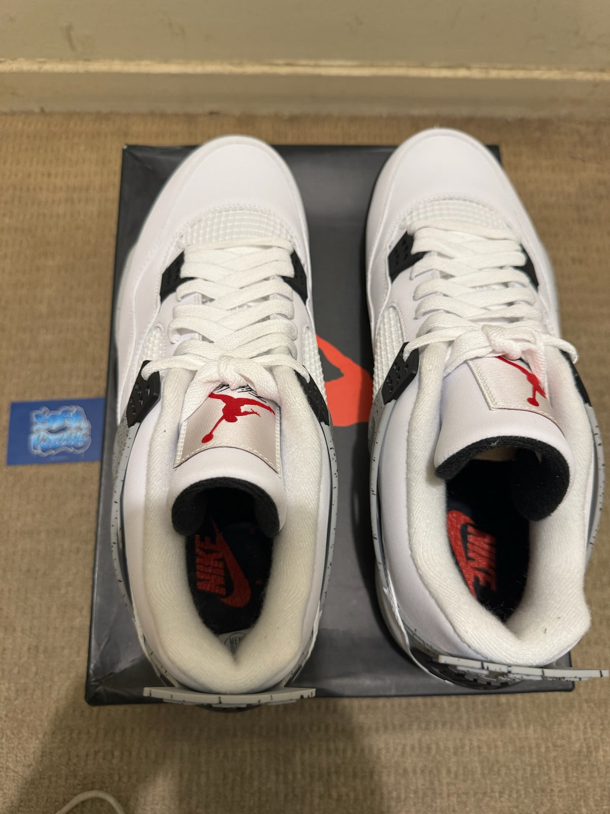 J4 - White Cement