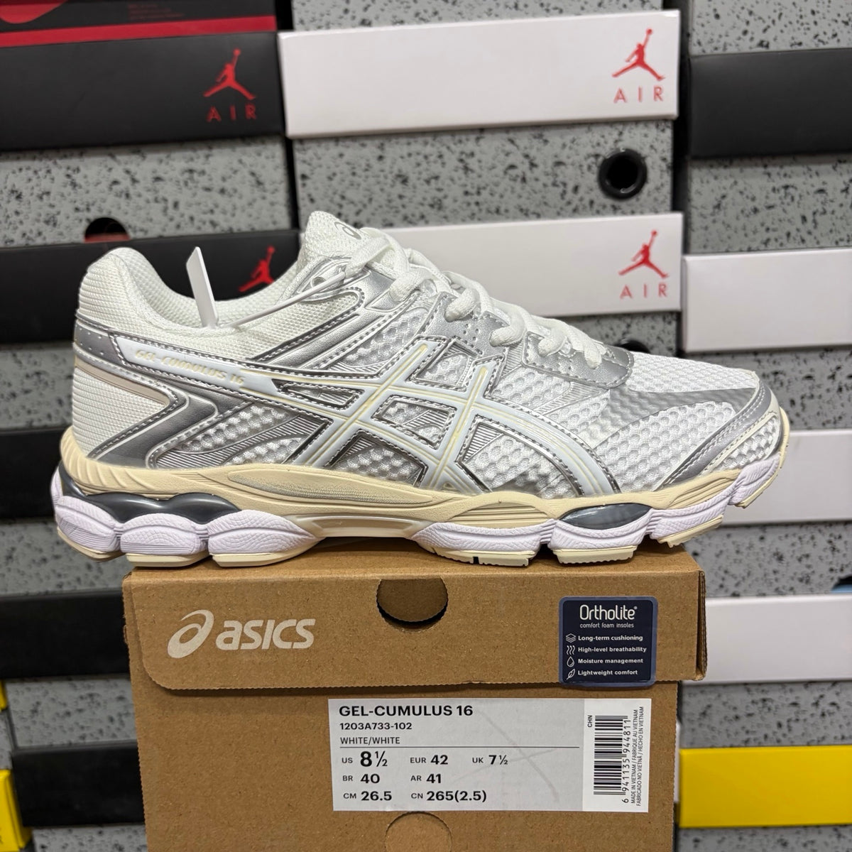 GEL CUMULUS 16
