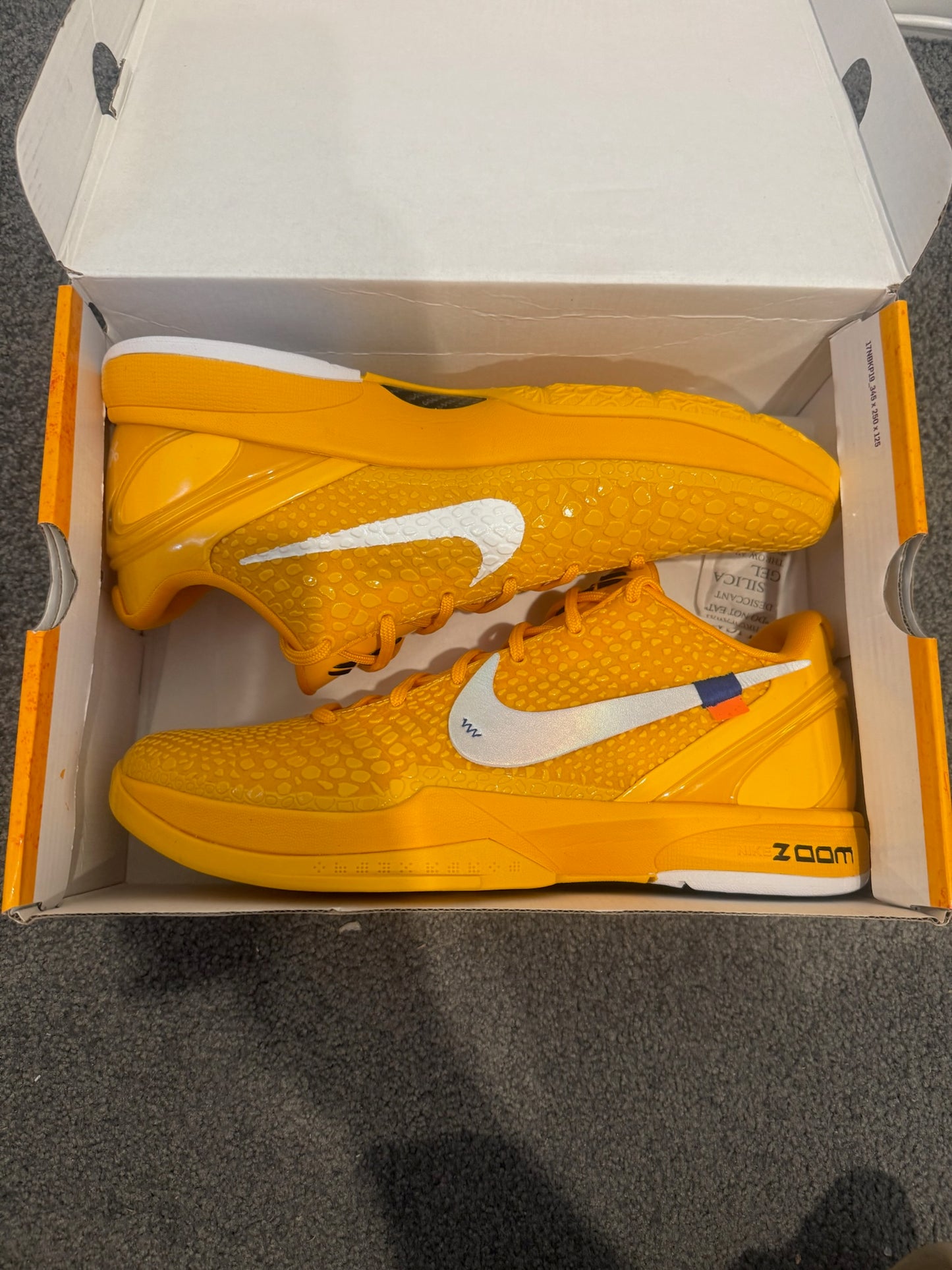 KB6 - Off White Fantasy
