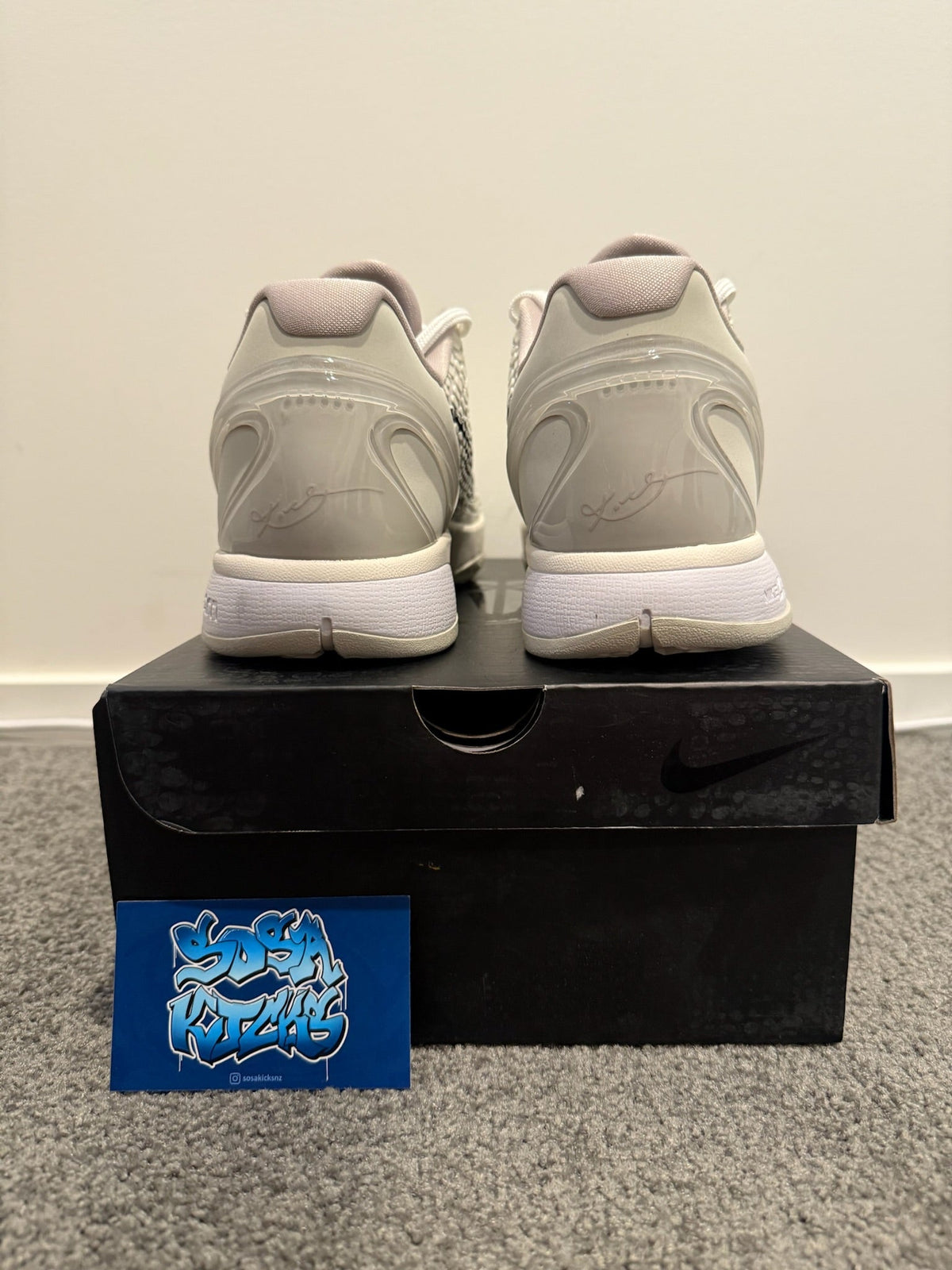 KB6 - All Star White