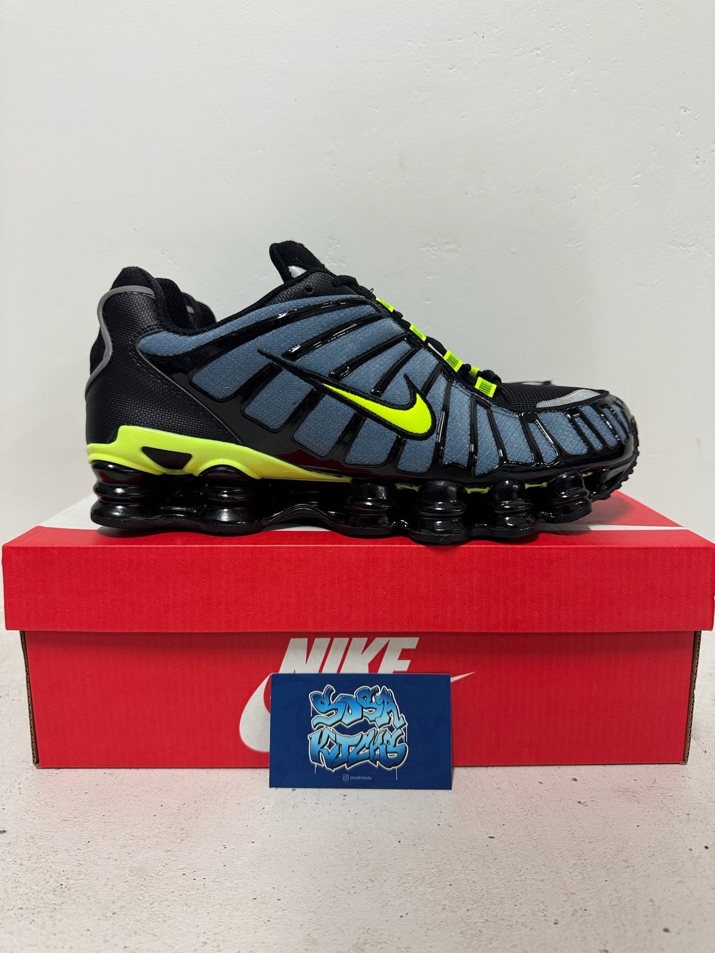 Shox TL - Grey Neon