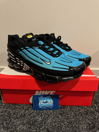TN3 - Black Cyan