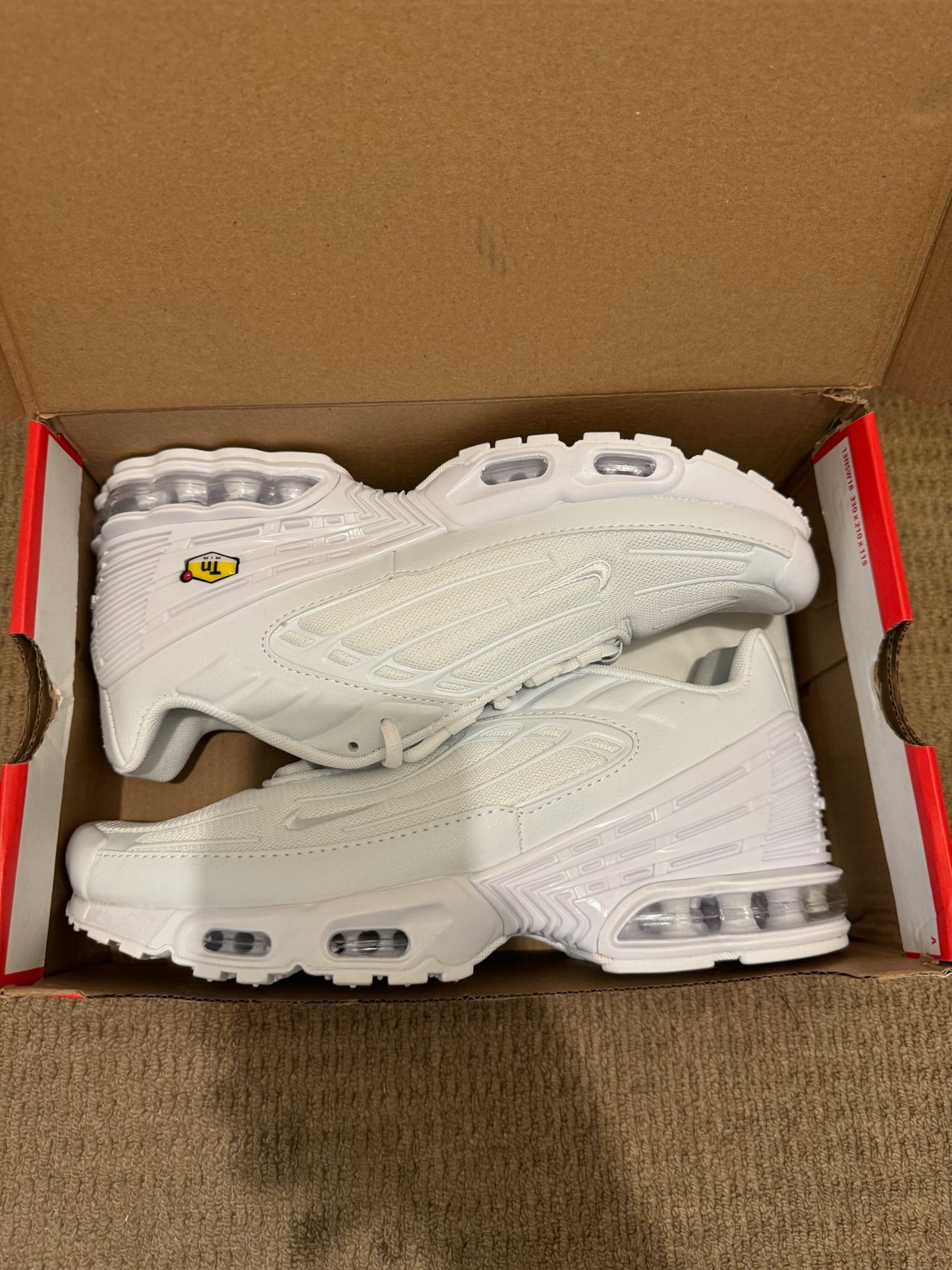 TN3- White
