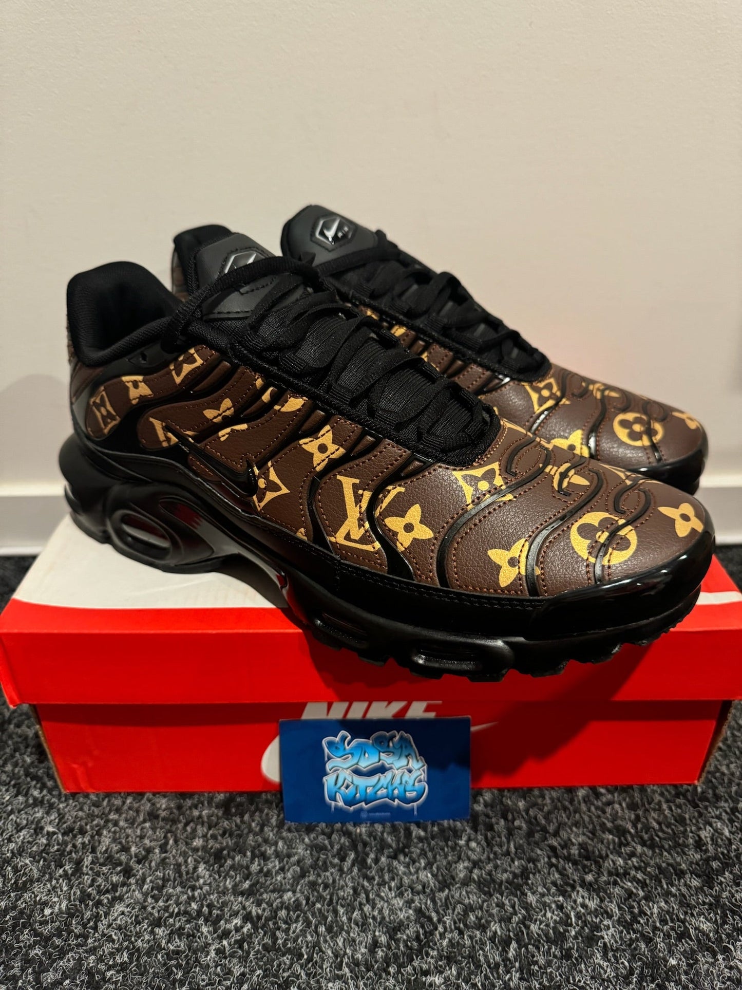 TN - Custom Brown